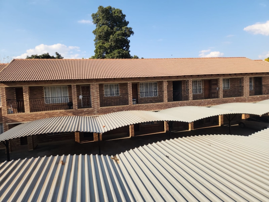 1 Bedroom Property for Sale in Rustenburg Central North West